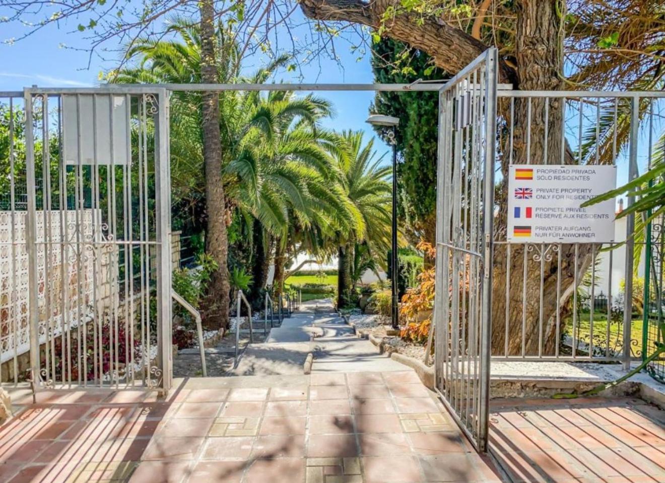 La Roca Chica Apartamento Torremolinos Exterior foto